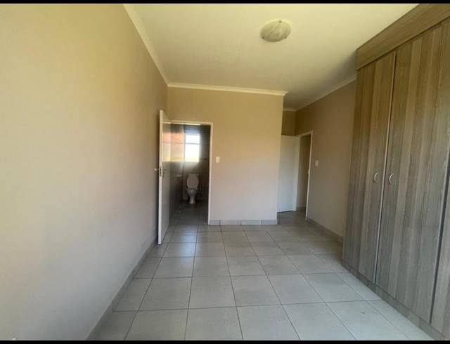 3 BEDROOM TOWNHOUSE FOR SALE IN WATERKLOOF